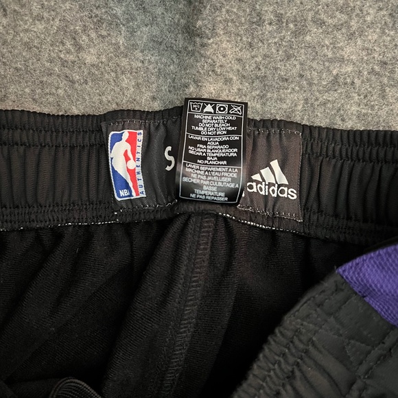 SACRAMENTO KINGS NBA Tear-Away Warm-Up Pants - Picture 12 of 15